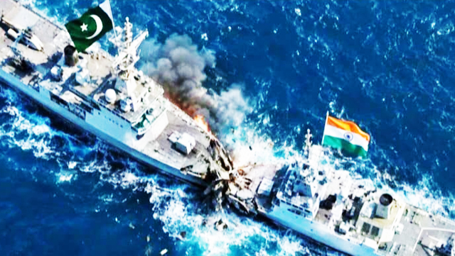 Indian Ship: ভারতীয় যুদ্ধ জাহাজকে ধাক্কা পাকিস্তানি জাহাজের!